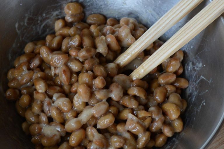 民具木平の壮年中年食生活　第一回　亜麻仁油塩納豆